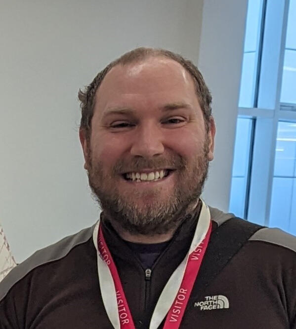 Profile Picture_Chris